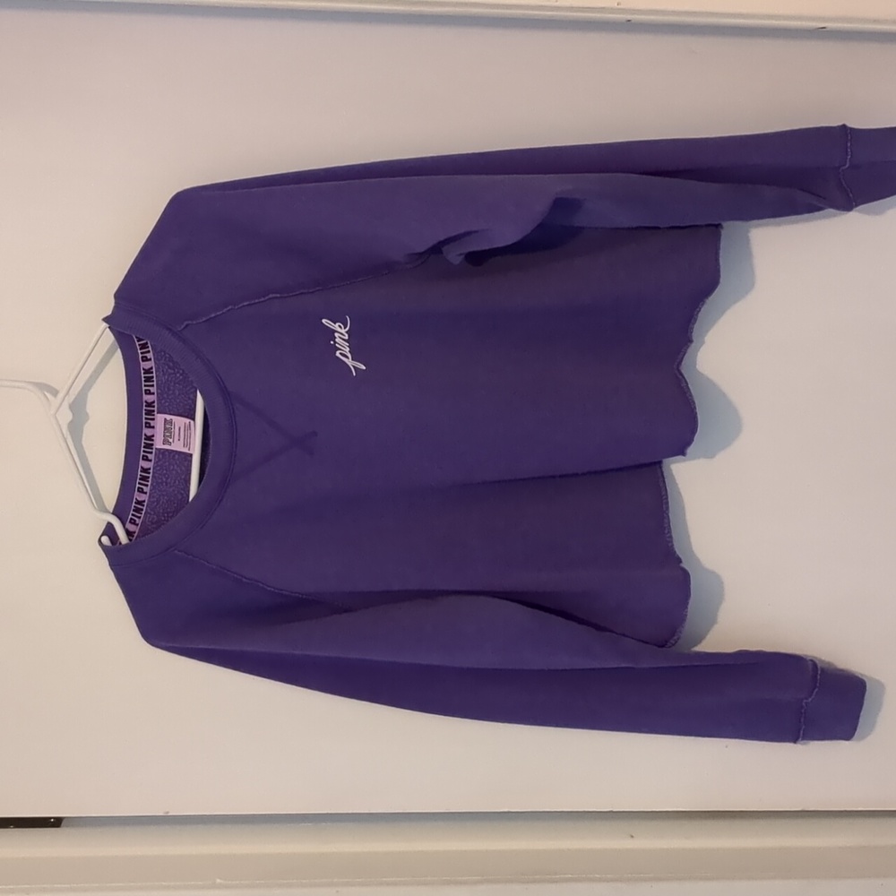 Purple sweatshirt size M